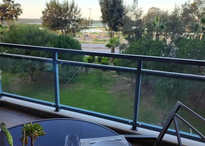 Village Marina Apartment